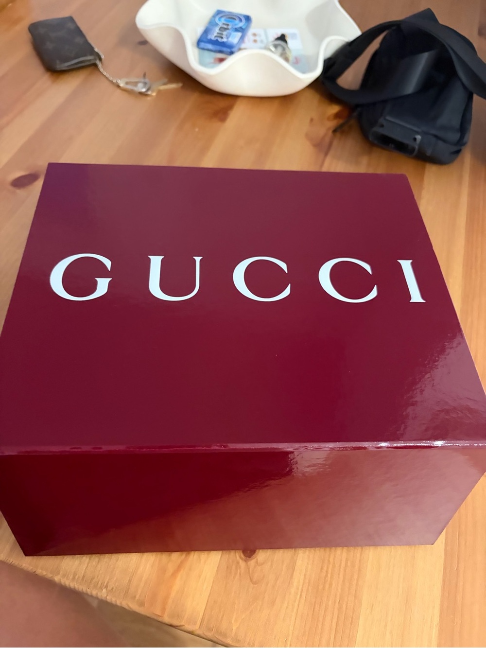 Gucci handbag/Accessory Box - Burgundy and black Gucci shopping bag